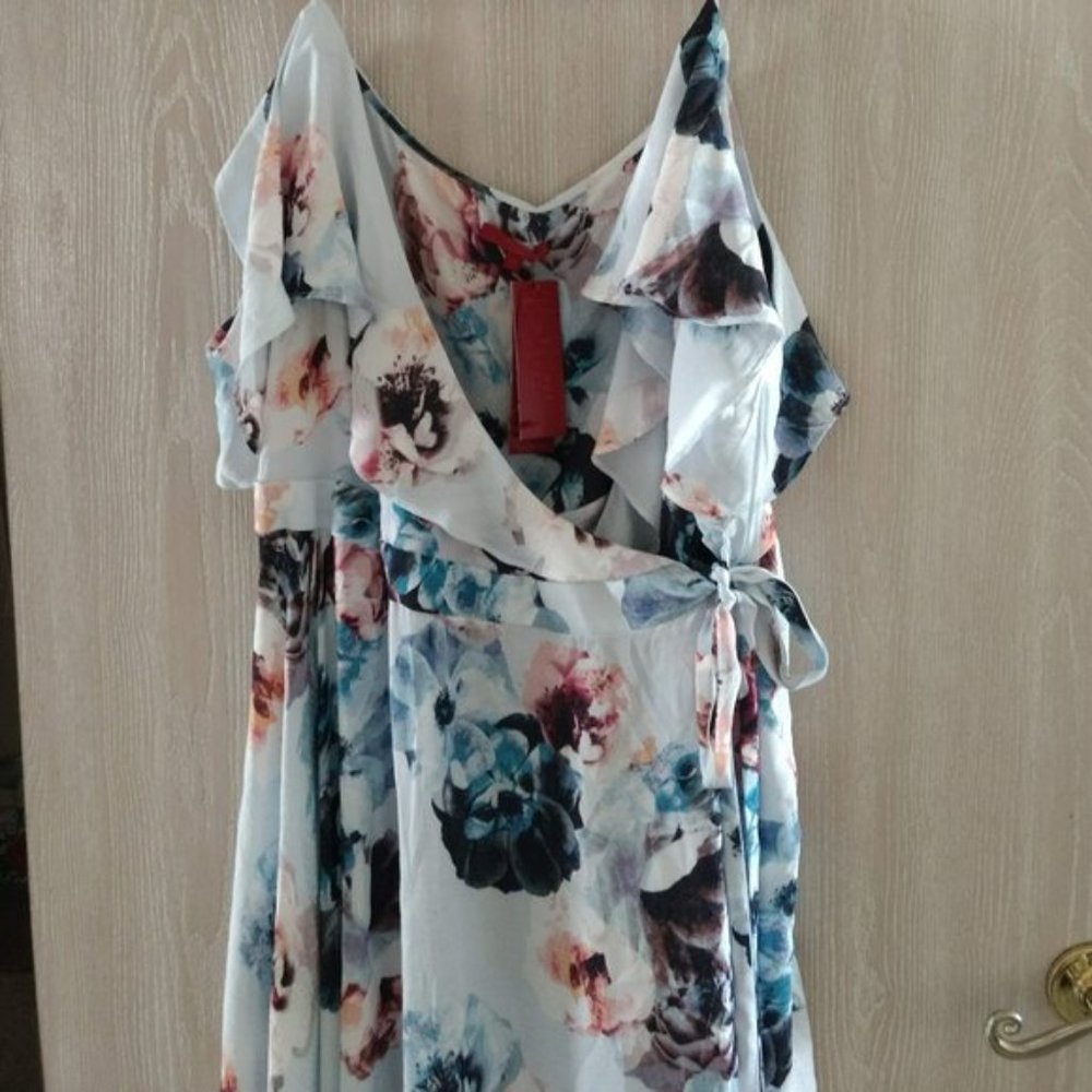 NEW 3X Jennifer Lopez Flowy Floral Maxi Dress